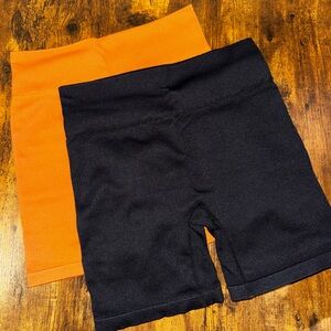 NWOT Ribbed Biker Shorts Set